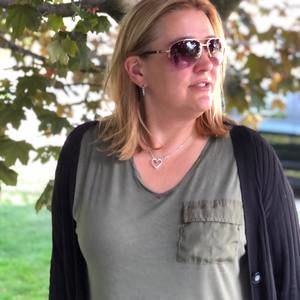 Meet your Posher, Stéphanie